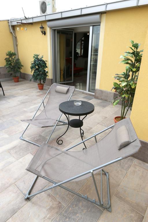 Skopje Center Apartment Екстериор снимка
